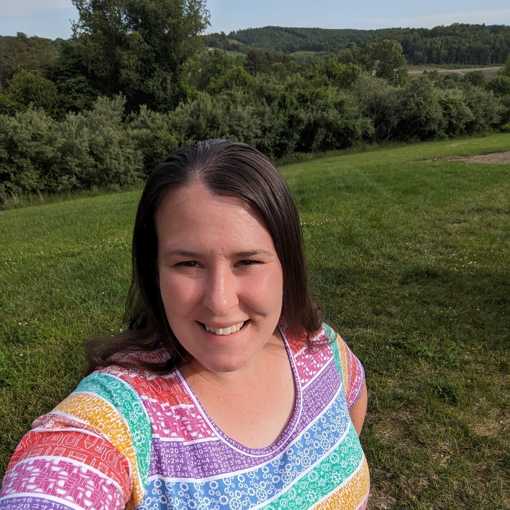 Meet your Posher, Stephanie